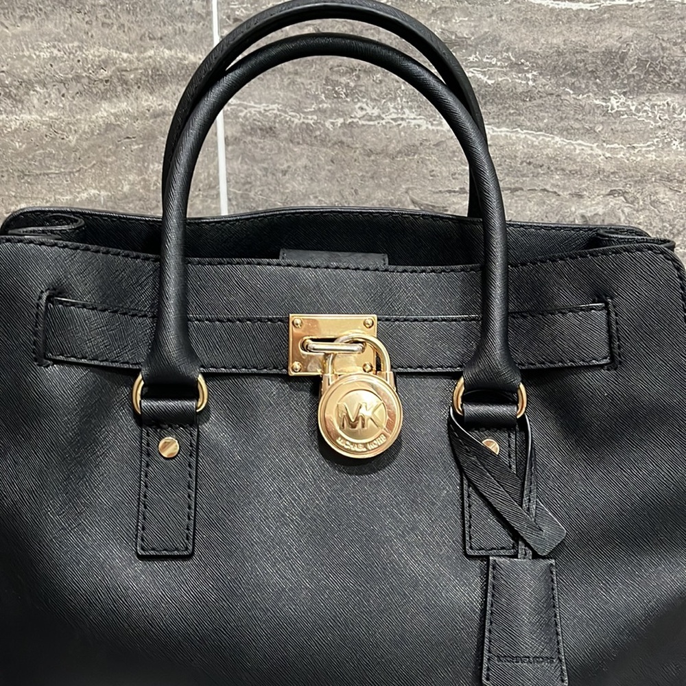 • Black Michael Kors Hamilton Leather Tote - Picture 7 of 17